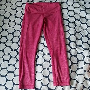 Lululemon pink Wunder Under crop pants